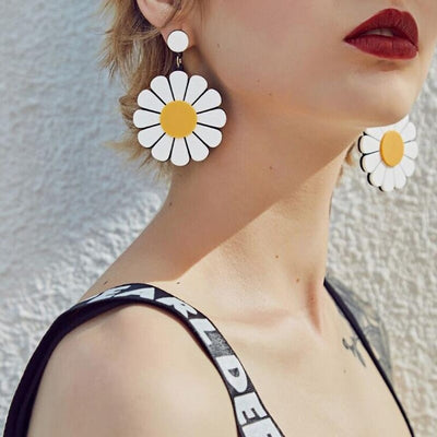 Big Daisy Earrings
